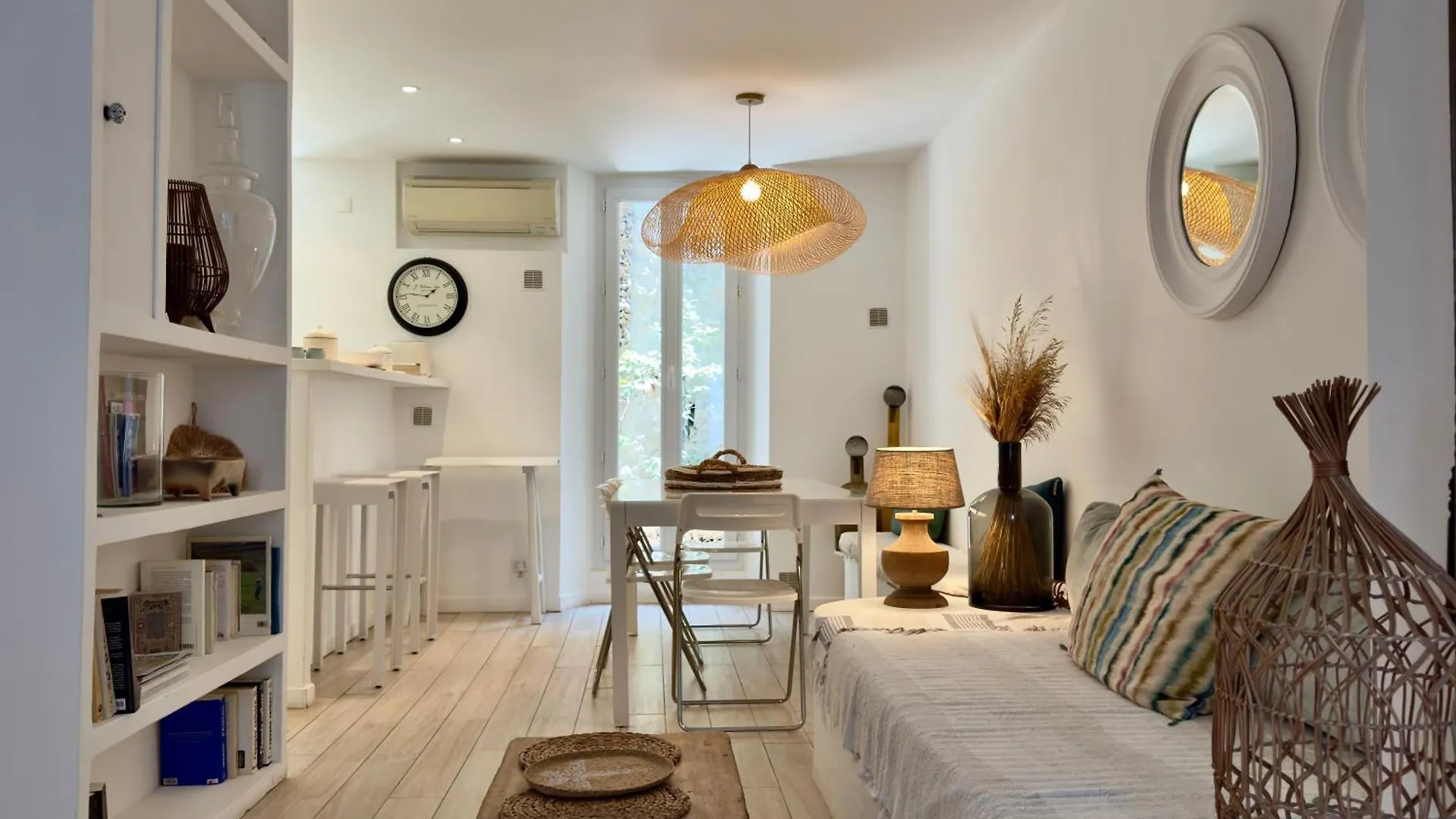 Appartement Tredici By Scls Locations à Cannes France